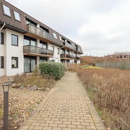 Plaza 2011 With Beautiful Side Sea View Apartment Oostduinkerke