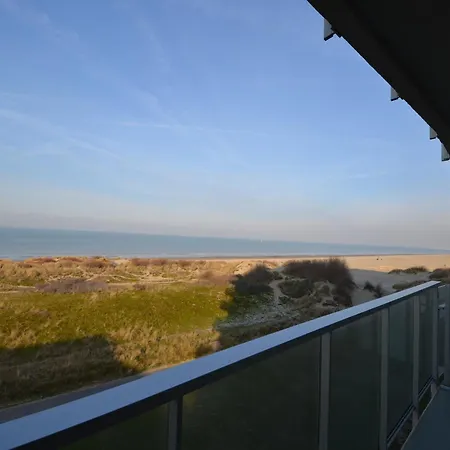 Plaza 2011 With Beautiful Side Sea View Oostduinkerke