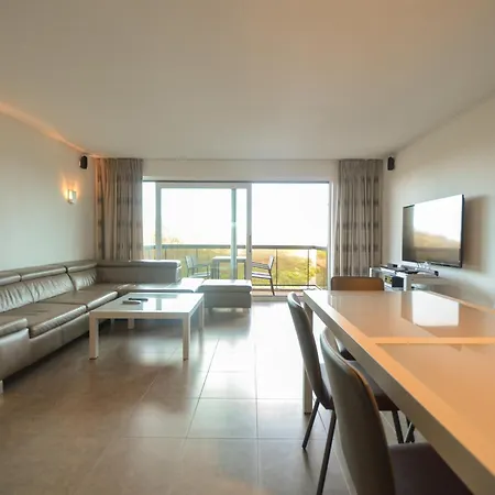 Apartment Plaza 2011 With Beautiful Side Sea View