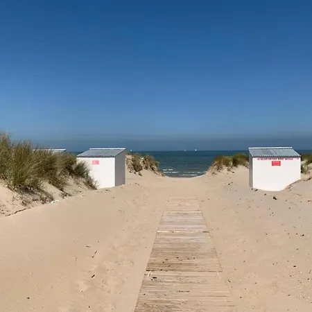 Appartamento By Sea And Dunes With Terrace Oostduinkerke